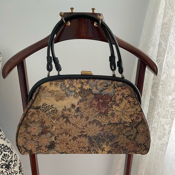 Verdi Vintage Tapestry Carpetbag Handled Purse - Picture 5 of 11